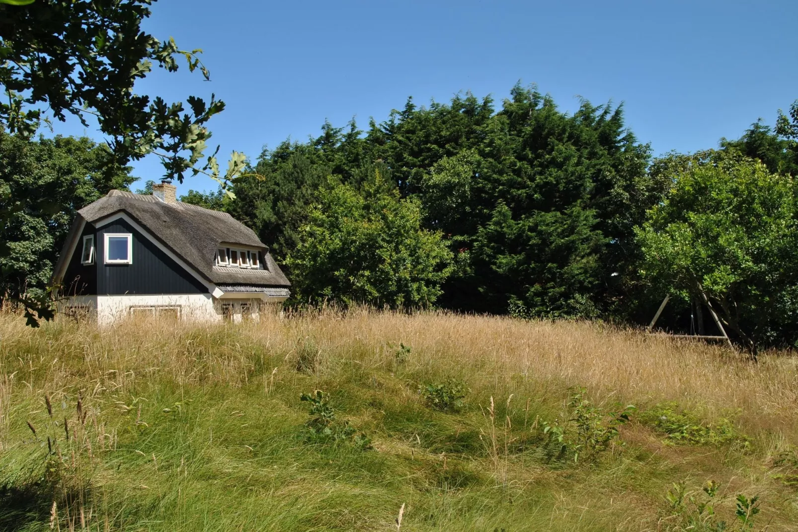 De Kerkuil-Exterior summer