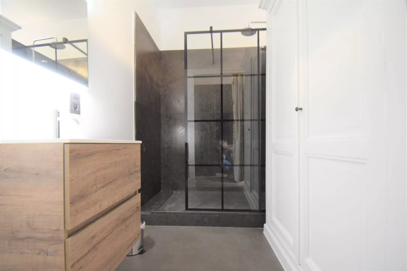 Le Château et les Forêts-Bathroom