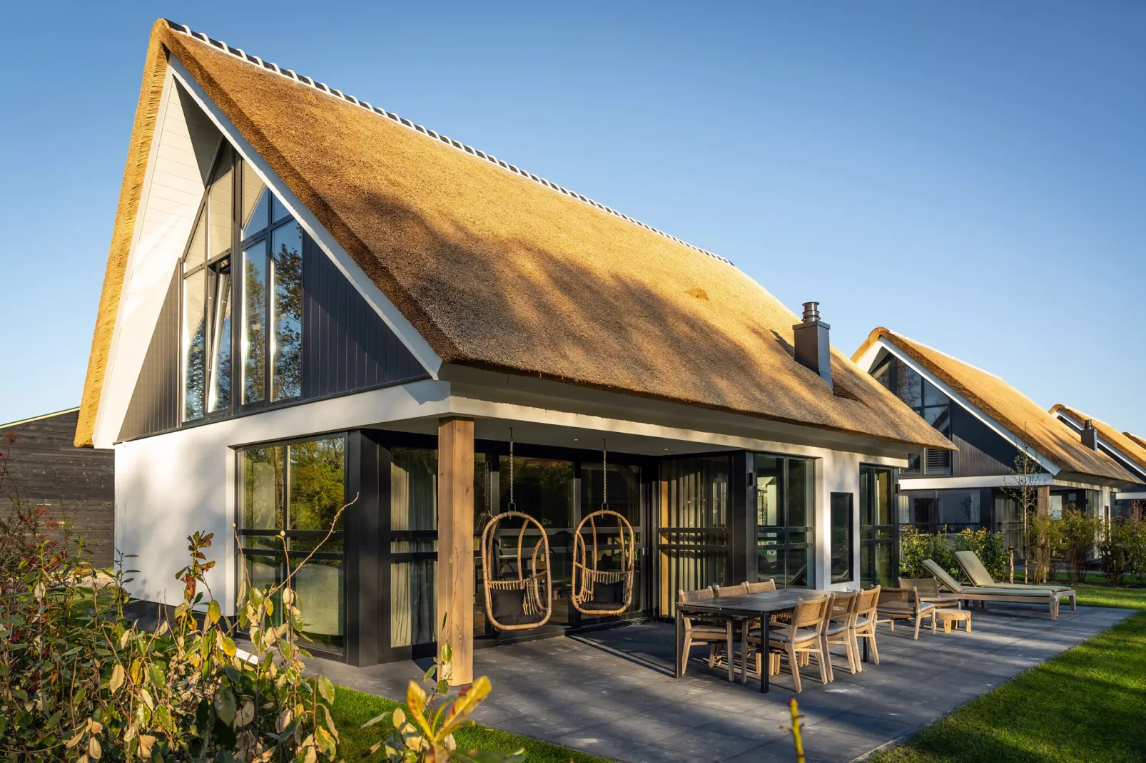 Buytenveldt H2-Exterior summer