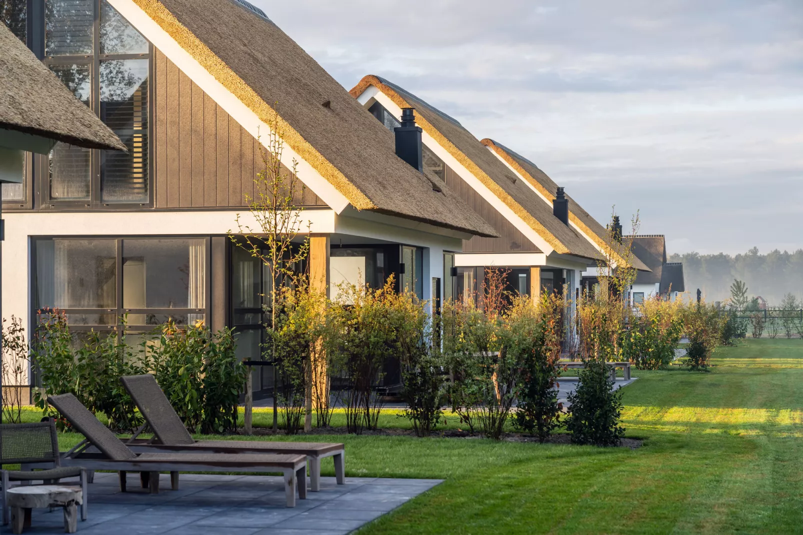Buytenveldt H6-Gardens summer