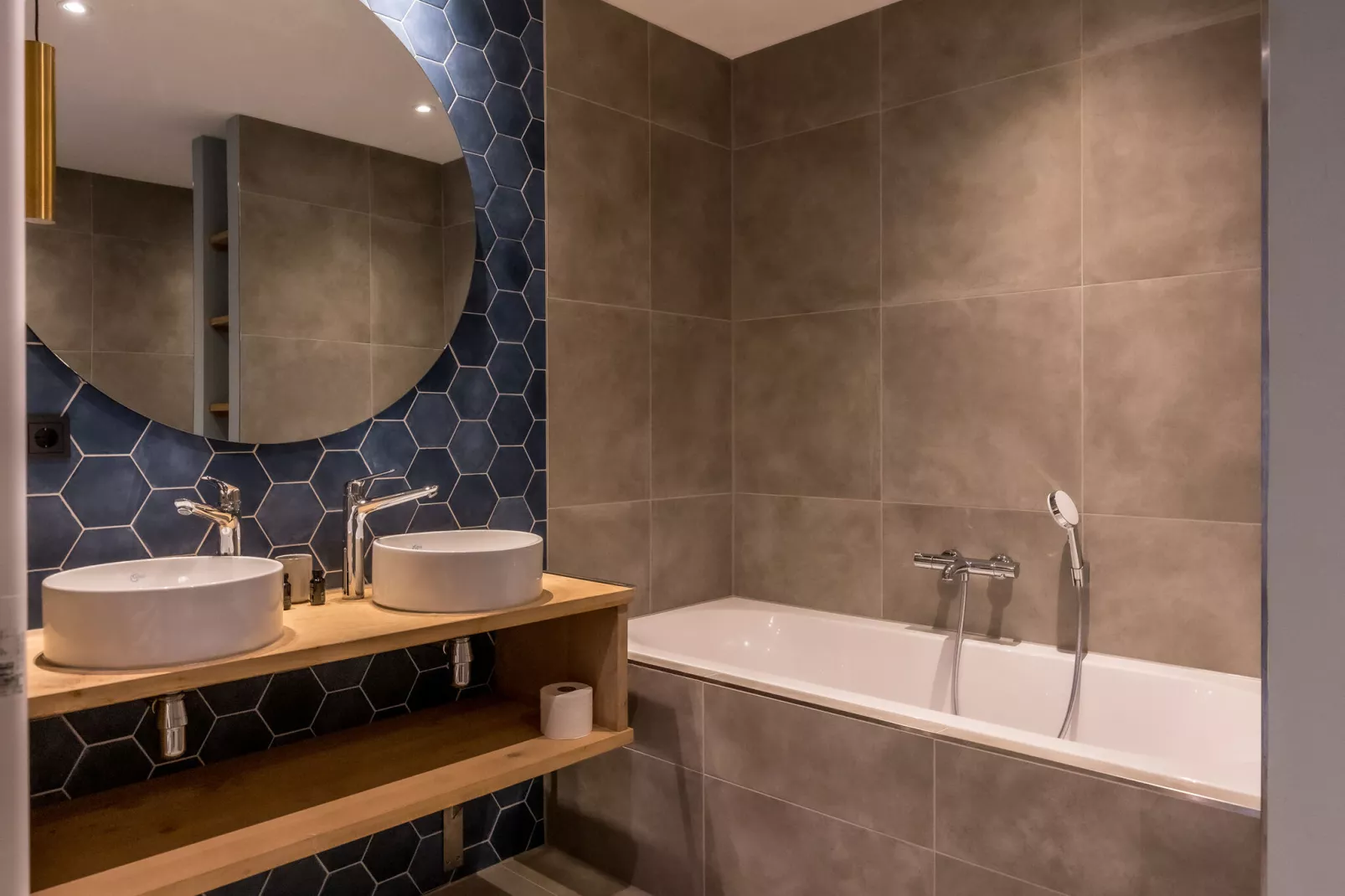 O-Princenhof A 8 persoons-Bathroom