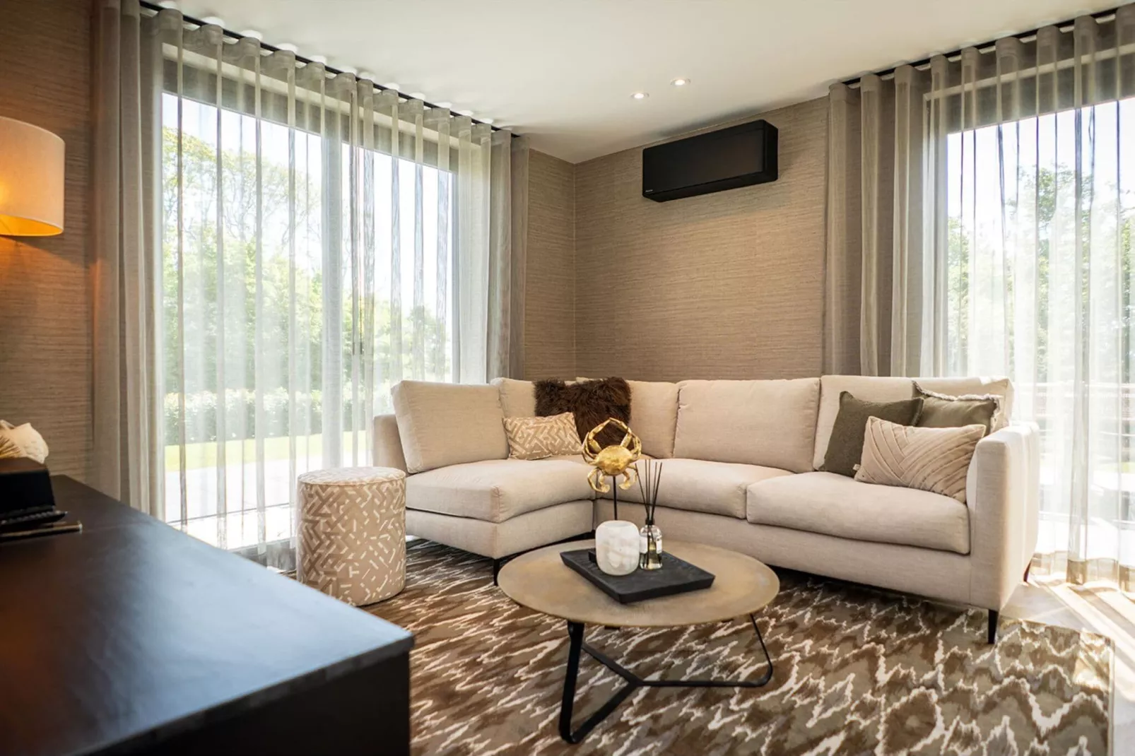 Type N Luxe Villa Zeeburg-Living room