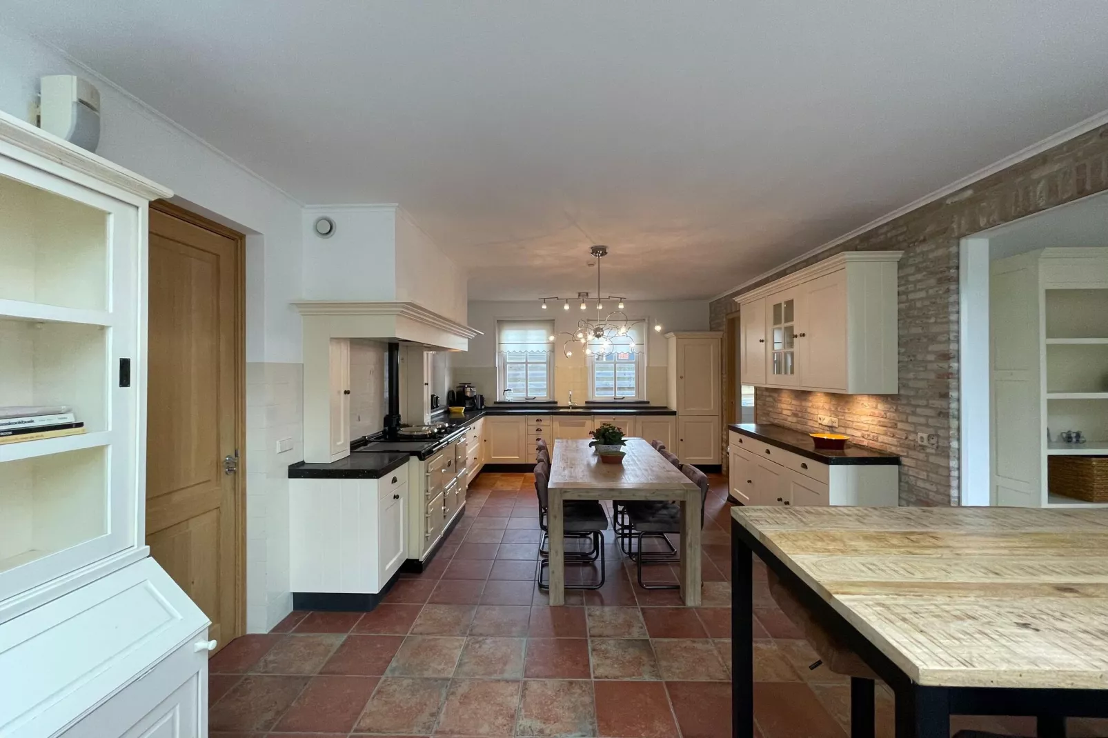 Aldubo-Kitchen