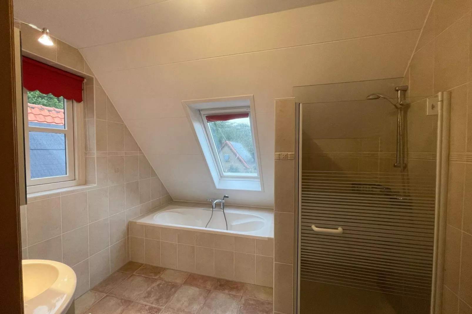 Aldubo-Bathroom
