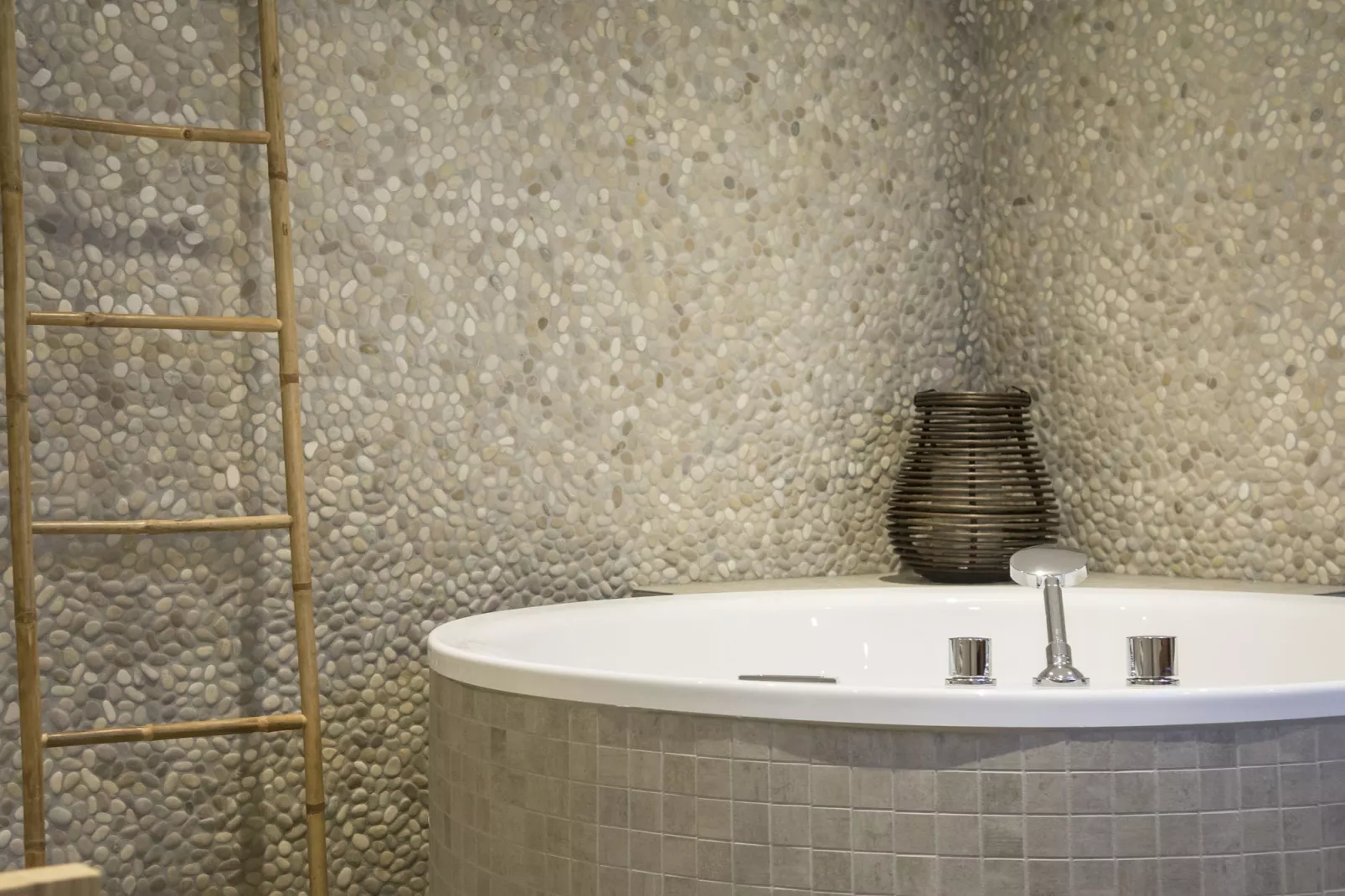 Villa Bouwlust F Wellness-Bathroom