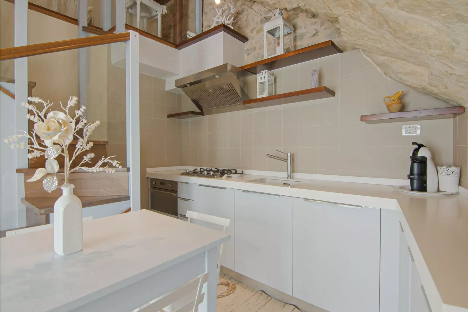 La Grotta-Kitchen