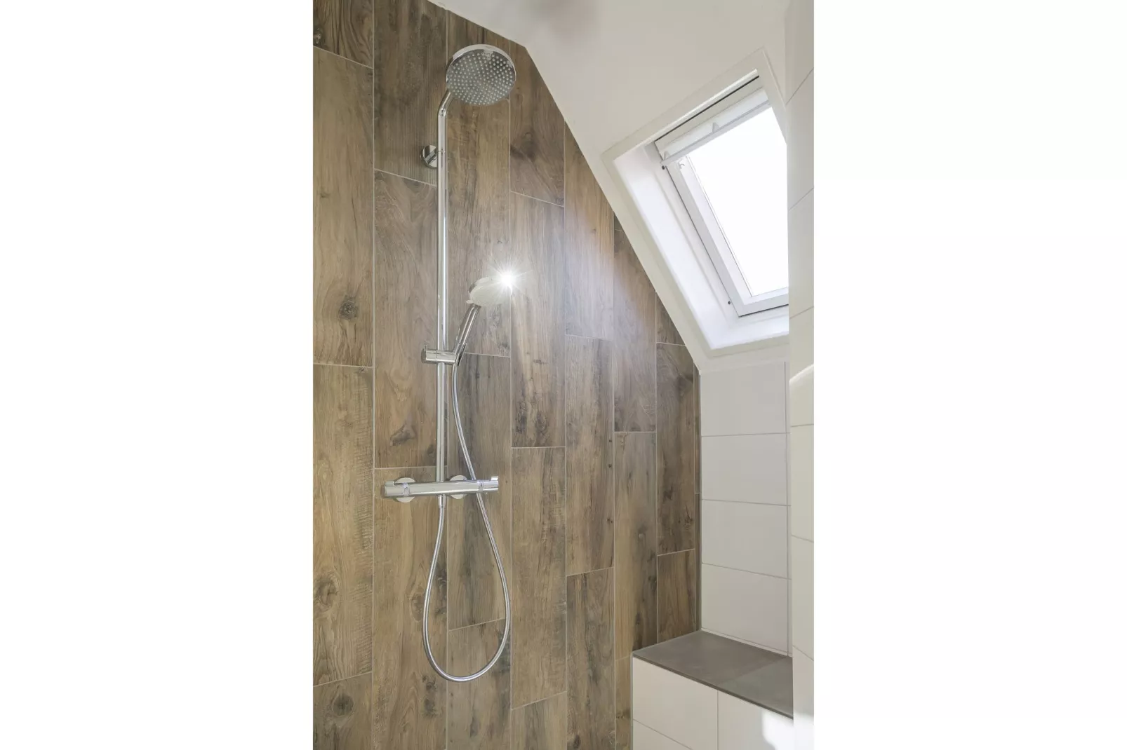 Bouwlust E9-Bathroom