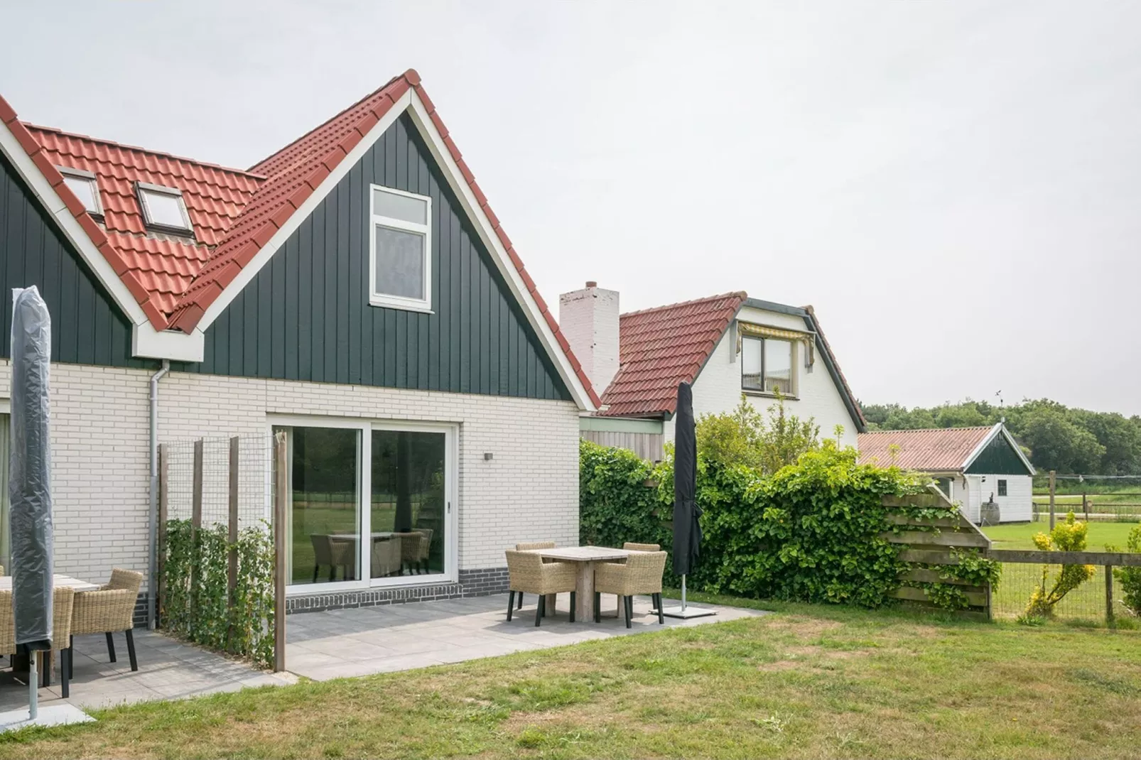 Bouwlust E9-Exterior summer