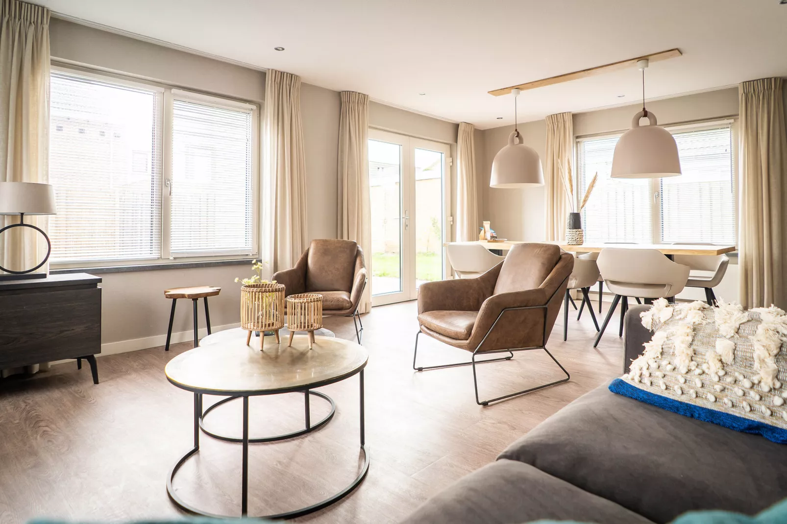 Hodshonstraat B-10-Living room