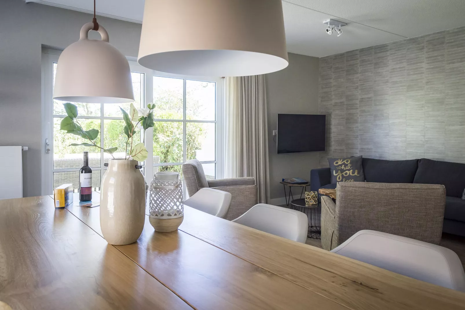 Bouwlust G21A-Dining room