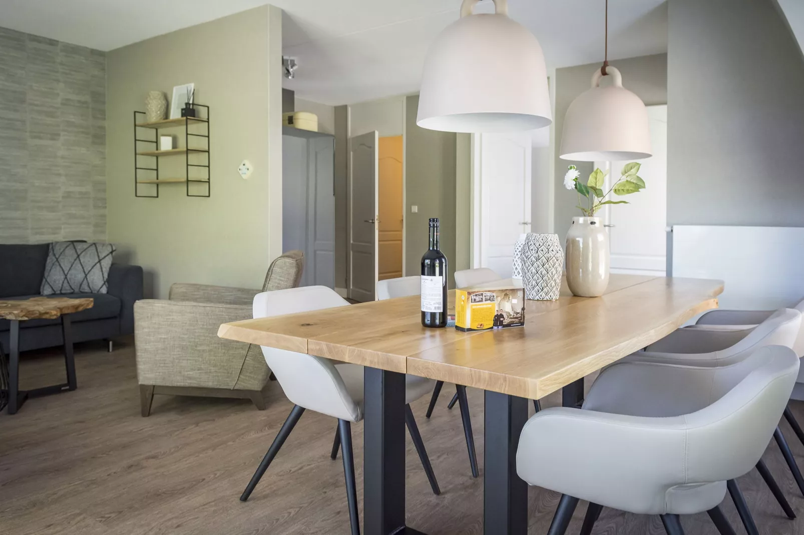Bouwlust G21A-Dining room