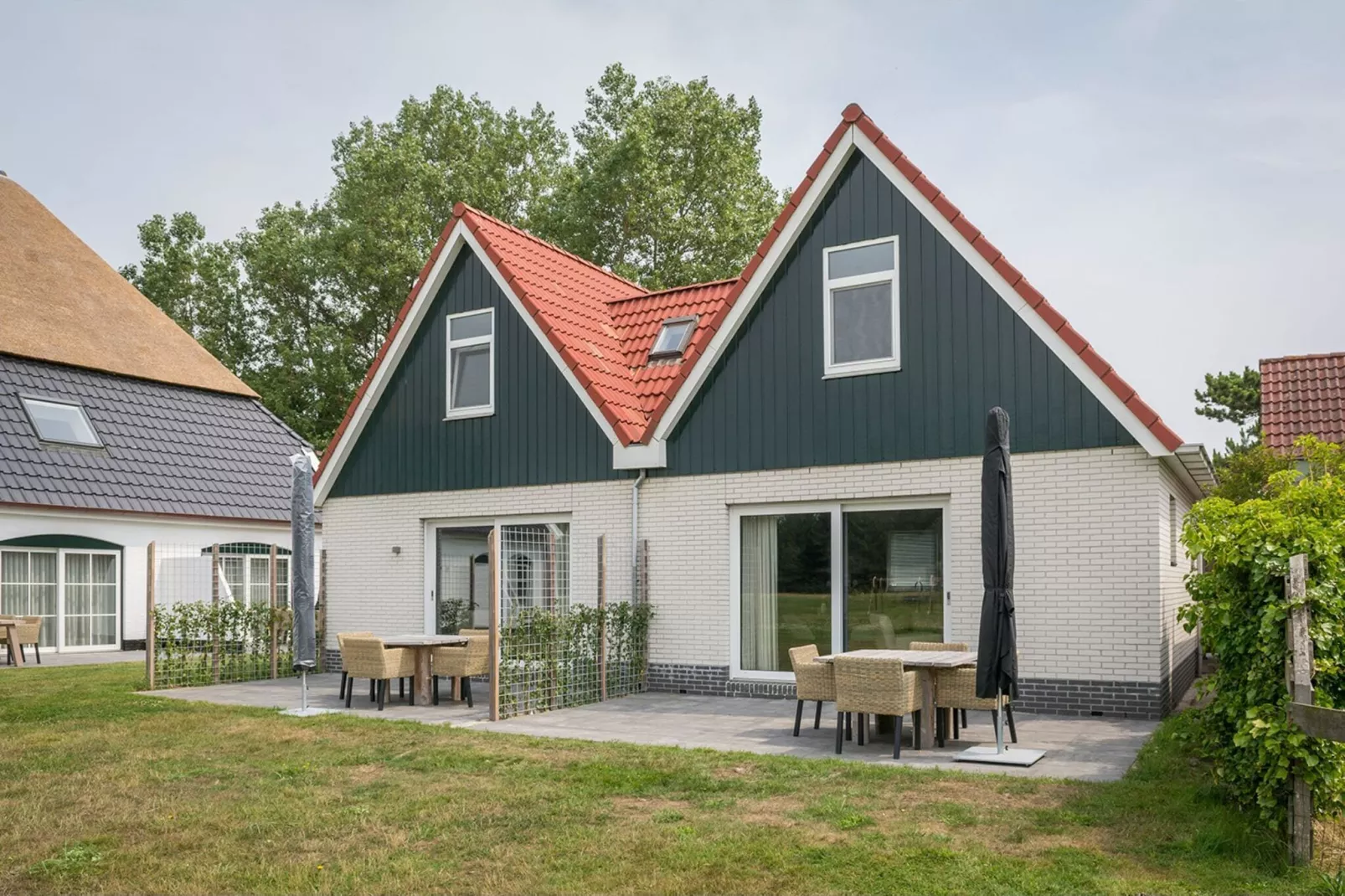 Bouwlust E11-Terrace balcony
