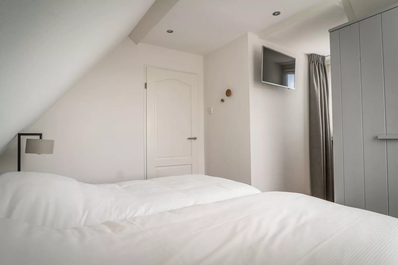 Bungalow Roggesloot A-8a-Schlafzimmer