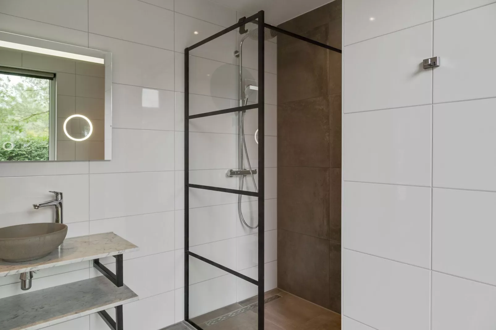 De Koog nr 6 tm 10- 6 pers woning de luxe-Bathroom