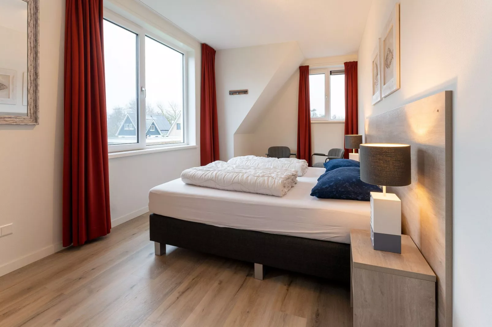 So What 21-Bedroom