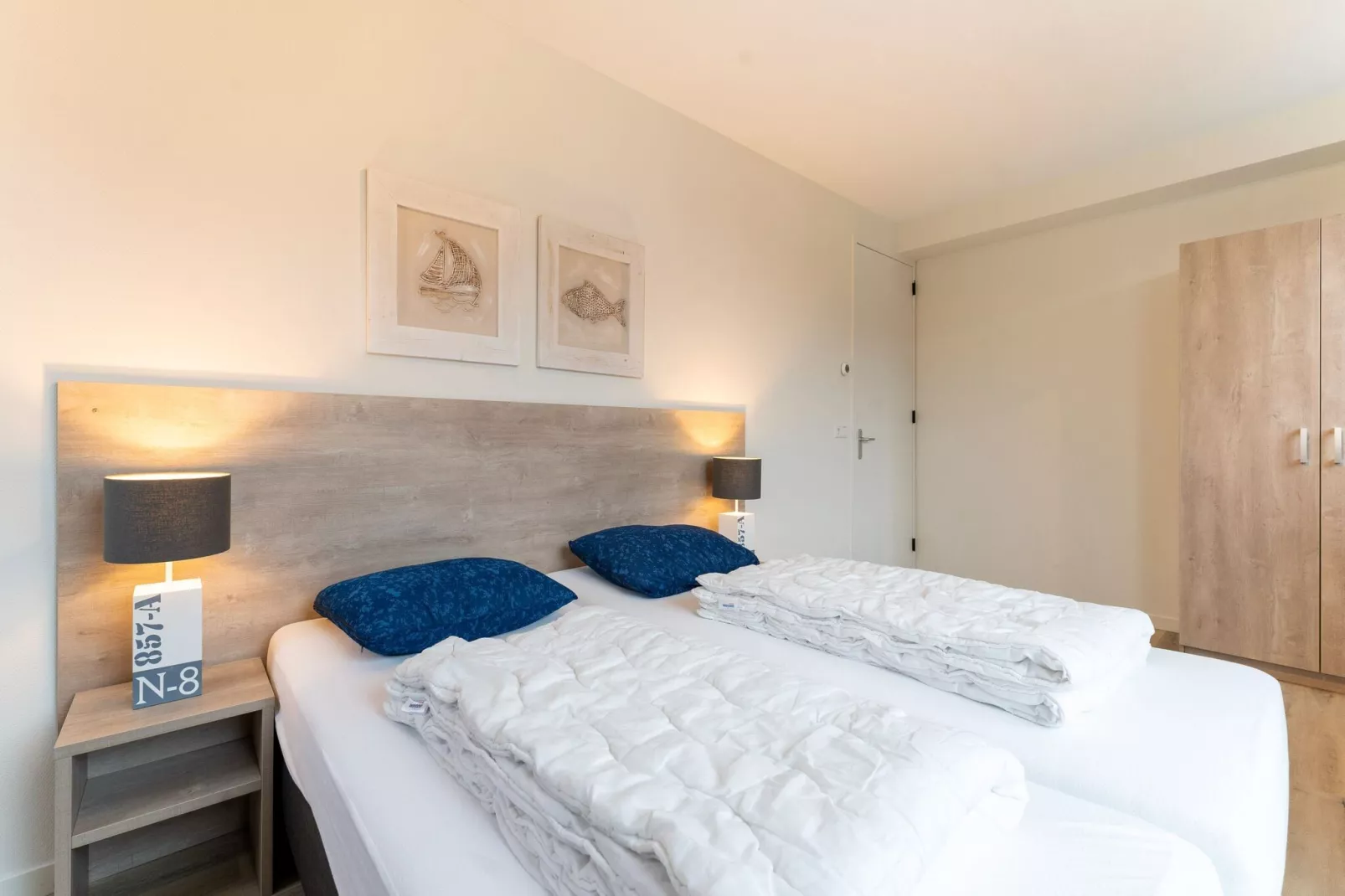 So What 21-Bedroom