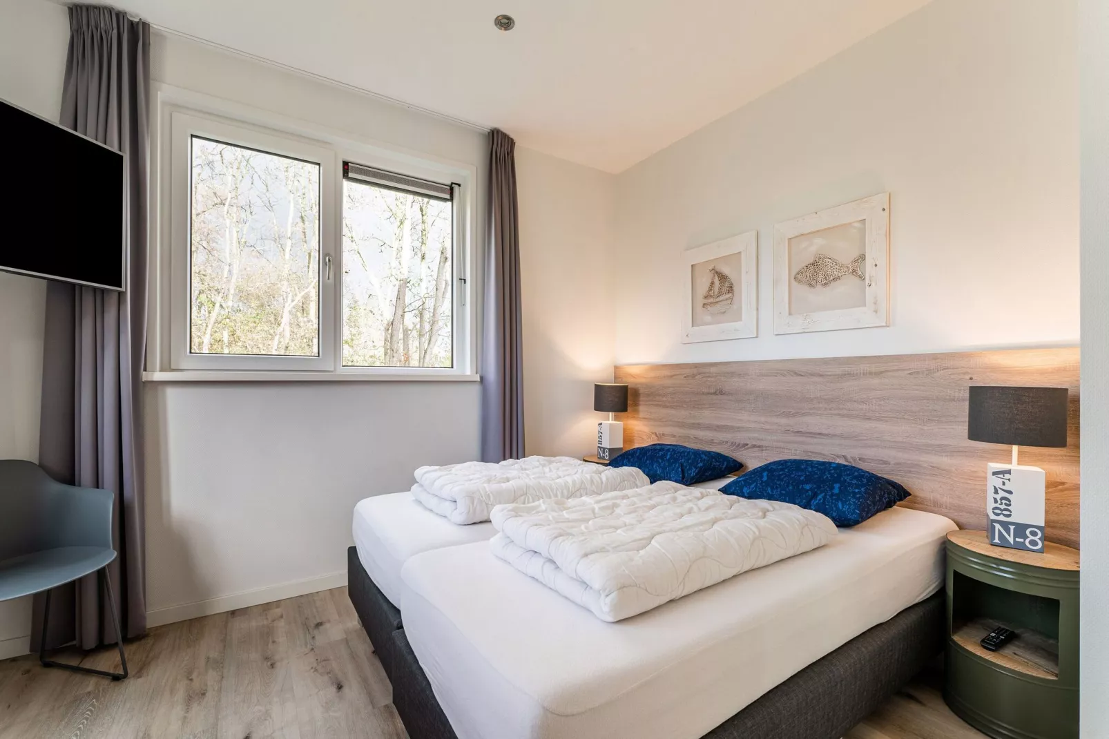 So What 21A-Bedroom