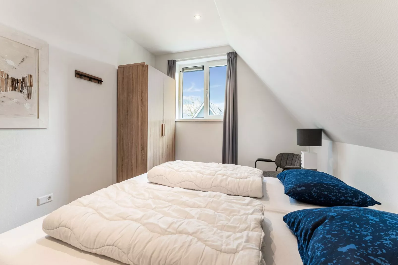 So What 21A-Bedroom