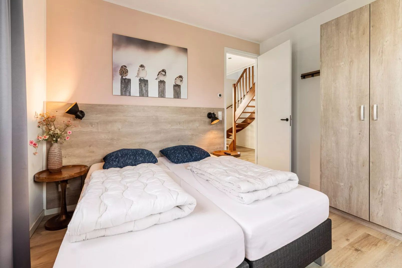 So What 35A-Bedroom