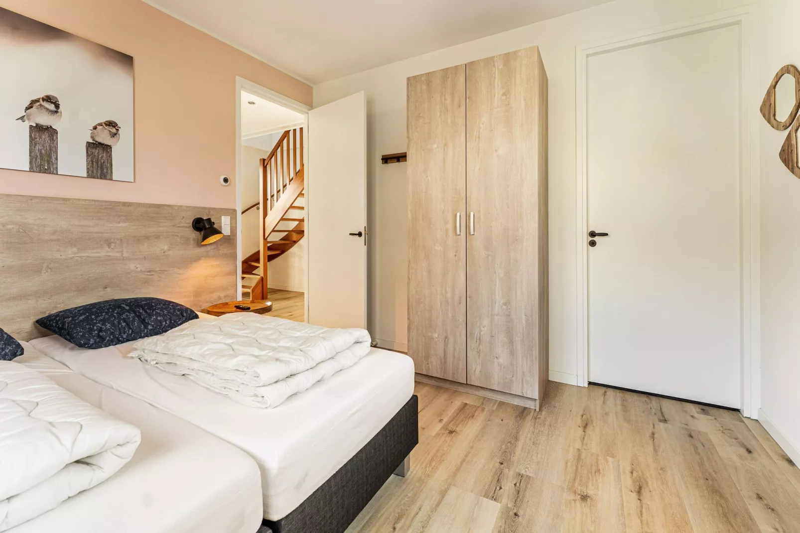 So What 35A-Bedroom