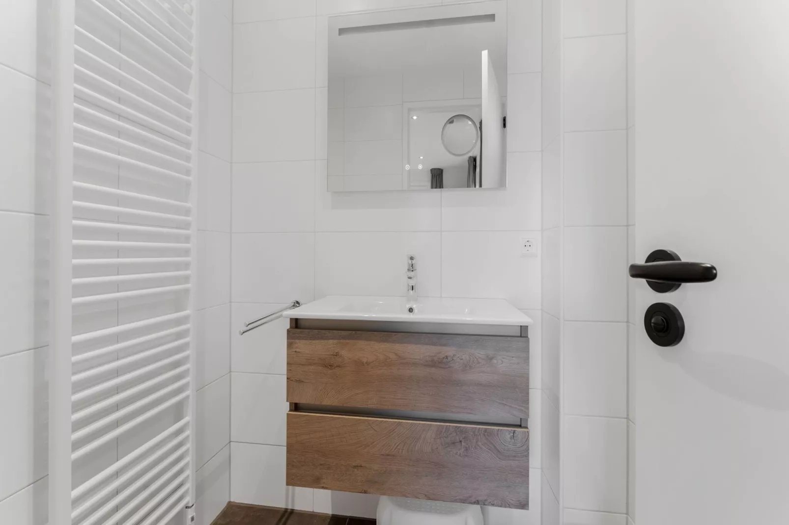 So What 37A-Bathroom