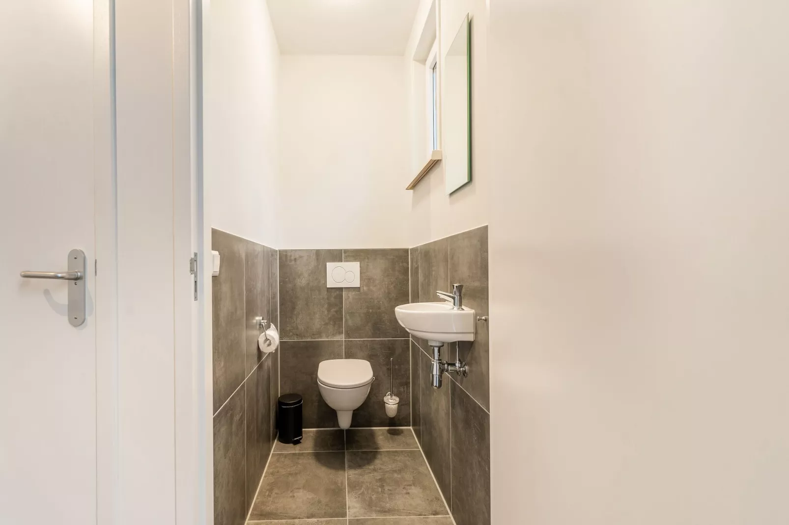So What 39-Bathroom