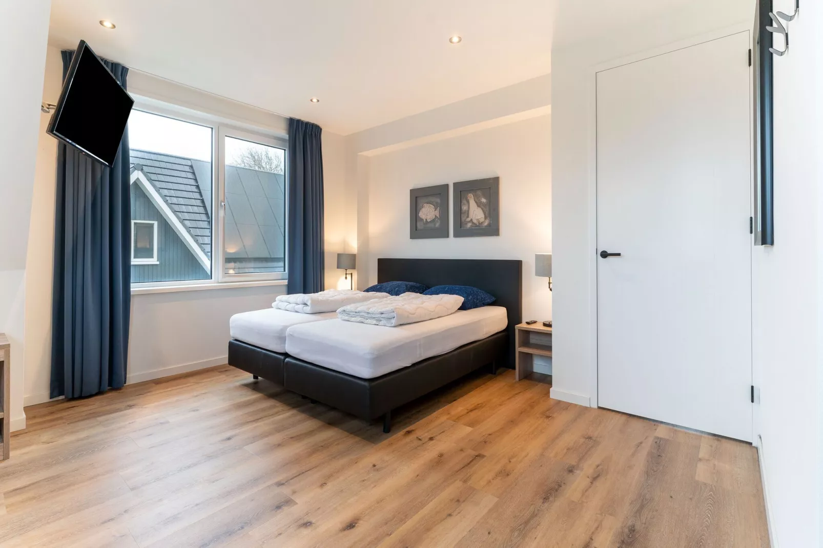 So What 41-Bedroom