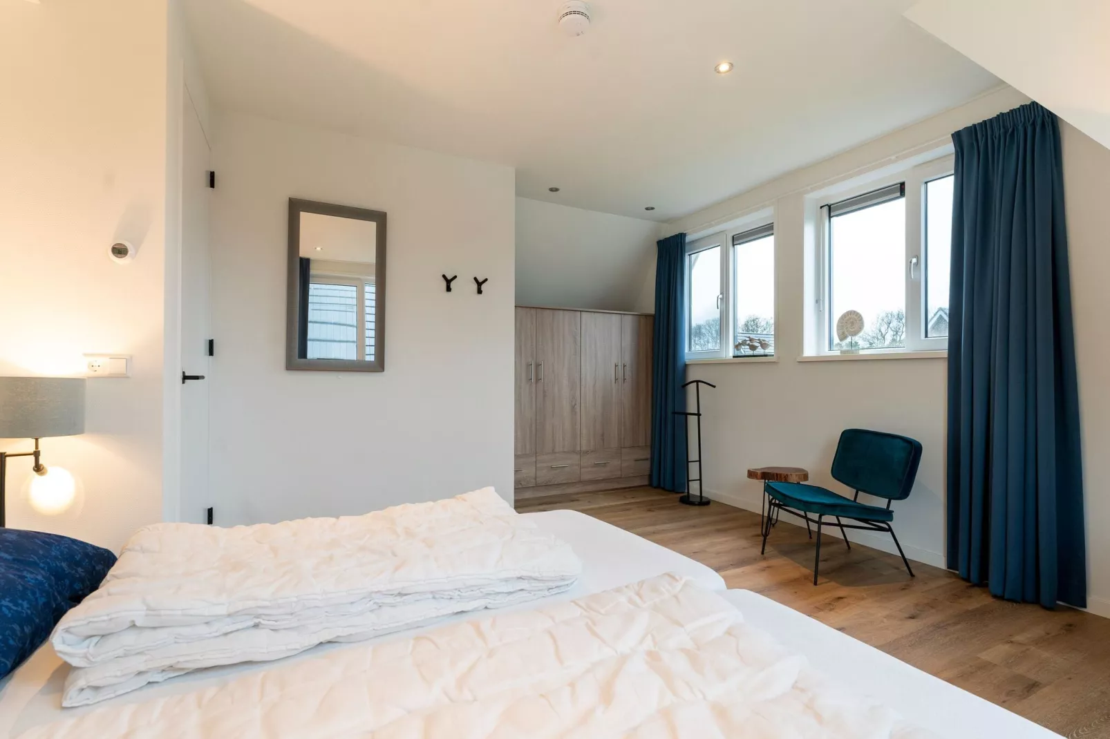 So What 41-Bedroom