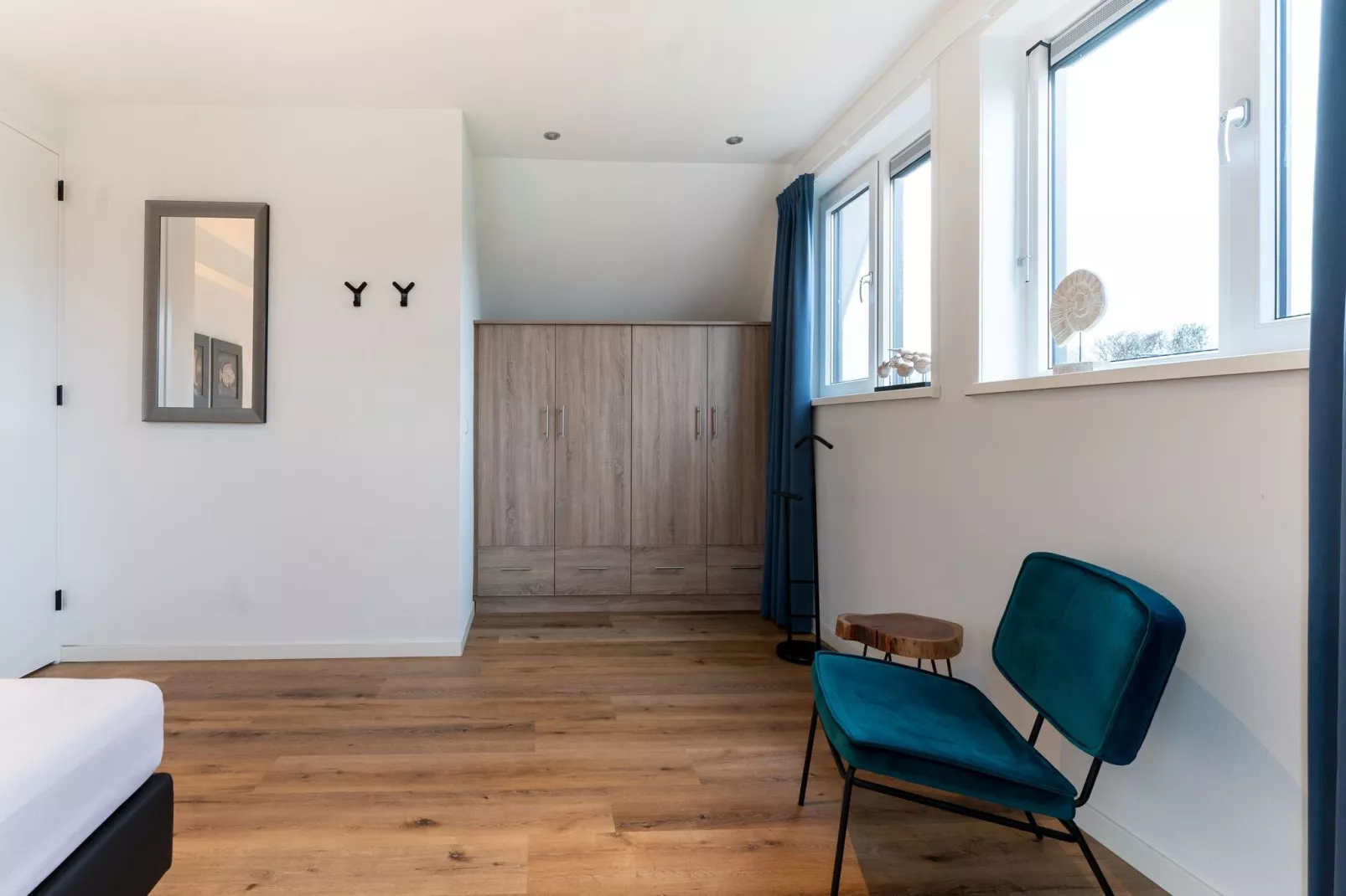 So What 41-Bedroom