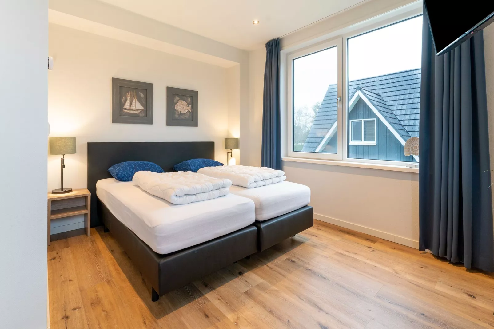 So What 41-Bedroom