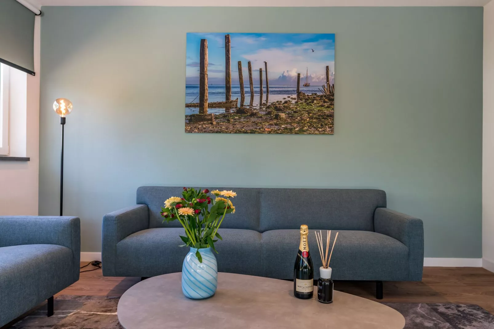 Blauwe Kiekendief-Living room