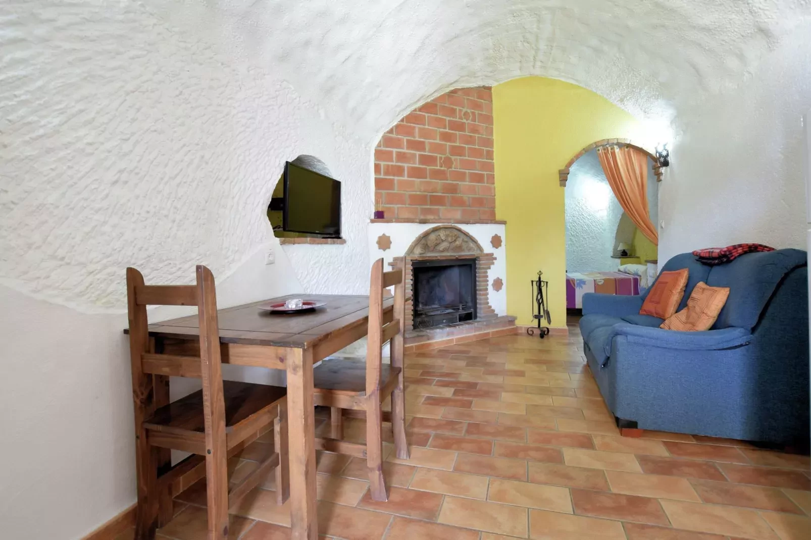 Cueva 1 bedroom-Living room