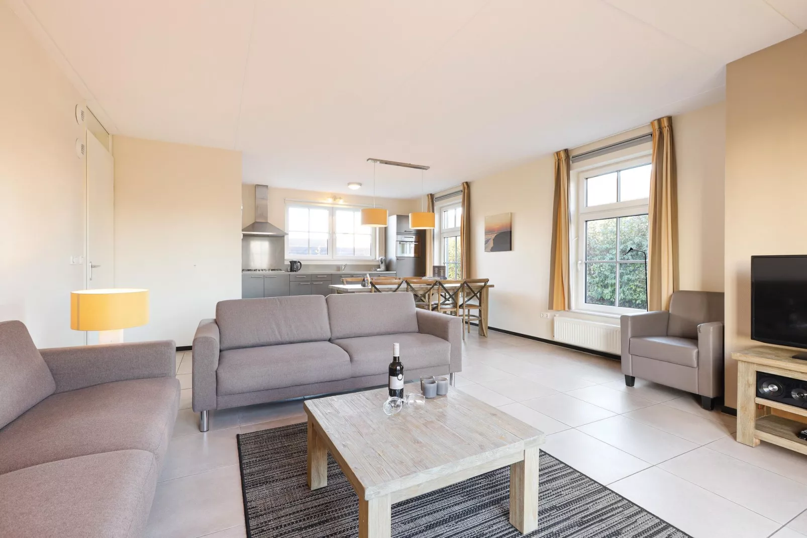 Strand Resort Nieuwvliet-Bad 12-Living room