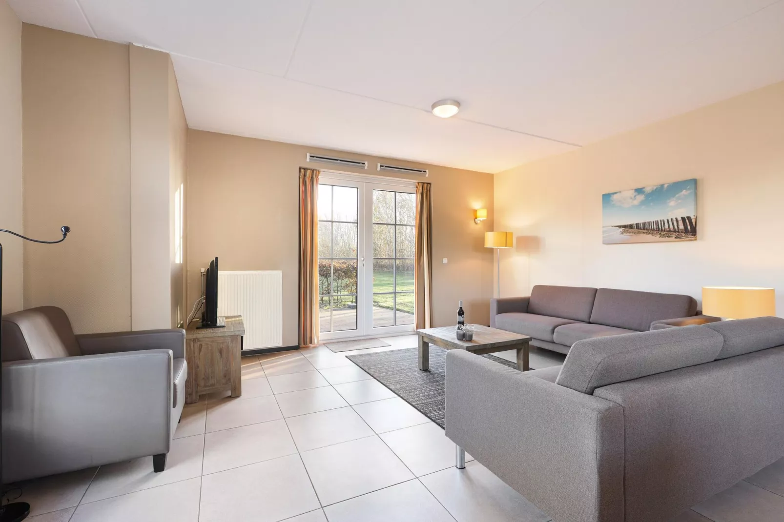 Strand Resort Nieuwvliet-Bad 12-Living room
