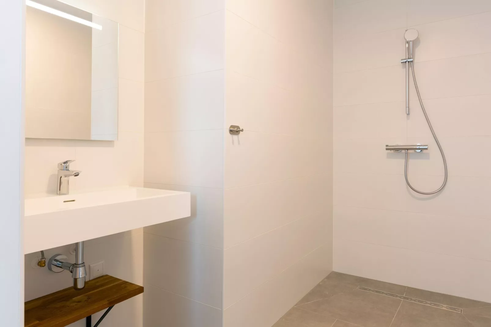 Resort Nieuwvliet-Bad 13-Bathroom