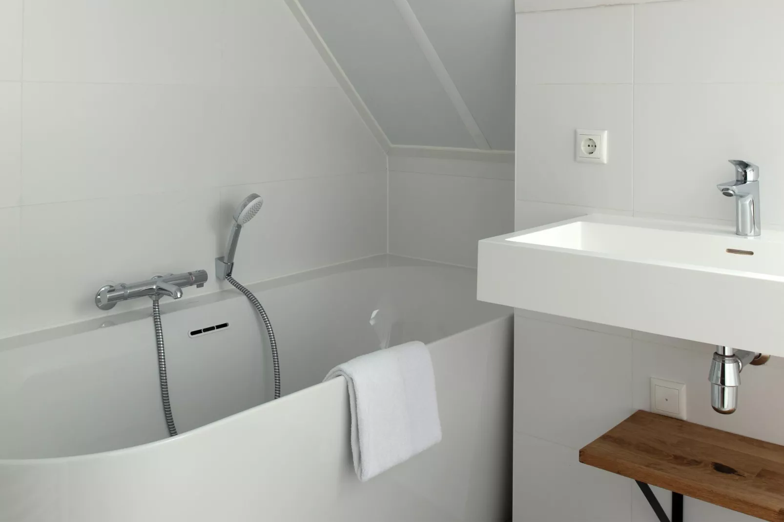 Resort Nieuwvliet-Bad 14-Bathroom