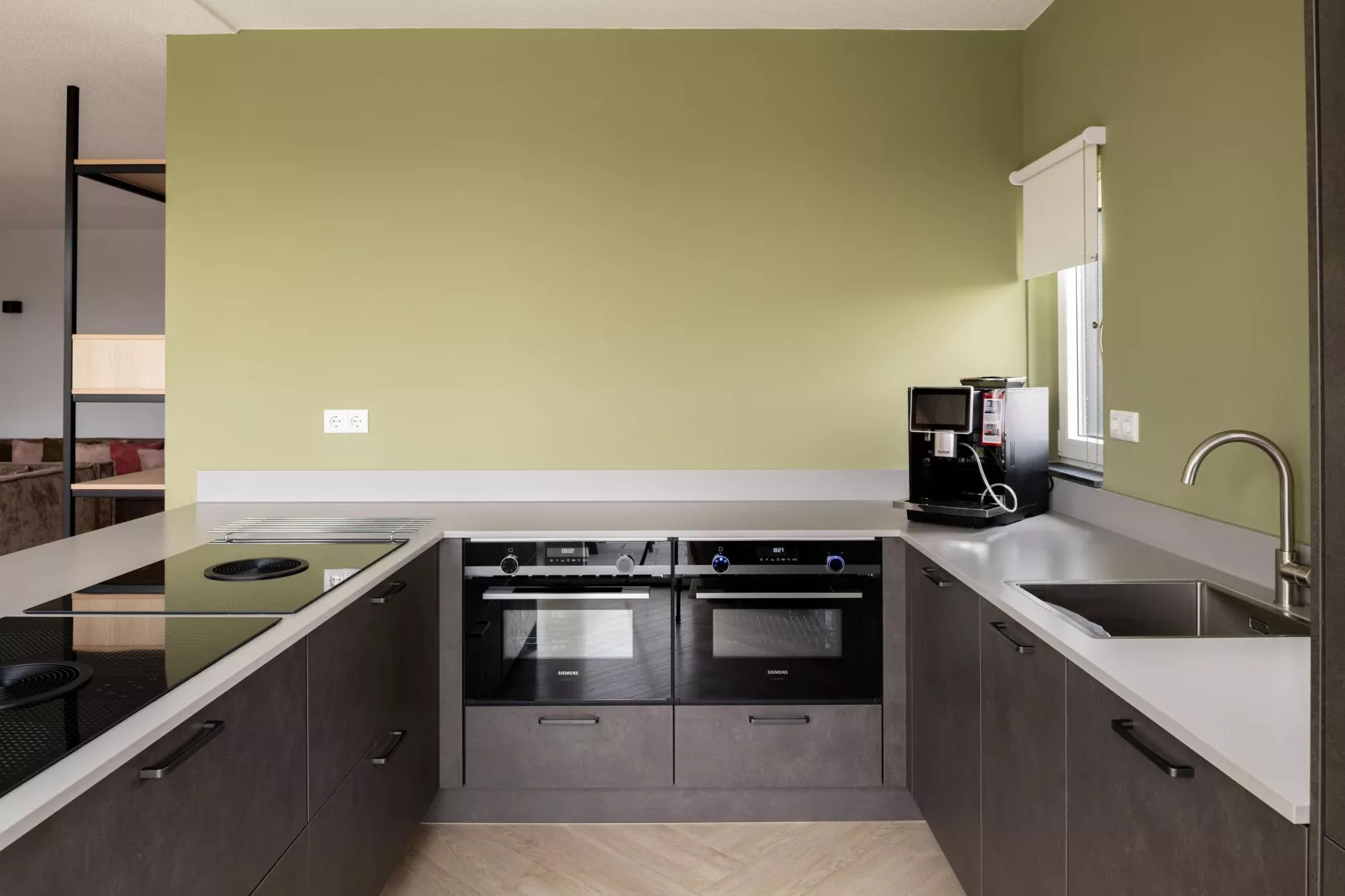 Resort Nieuwvliet-Bad 18-Kitchen