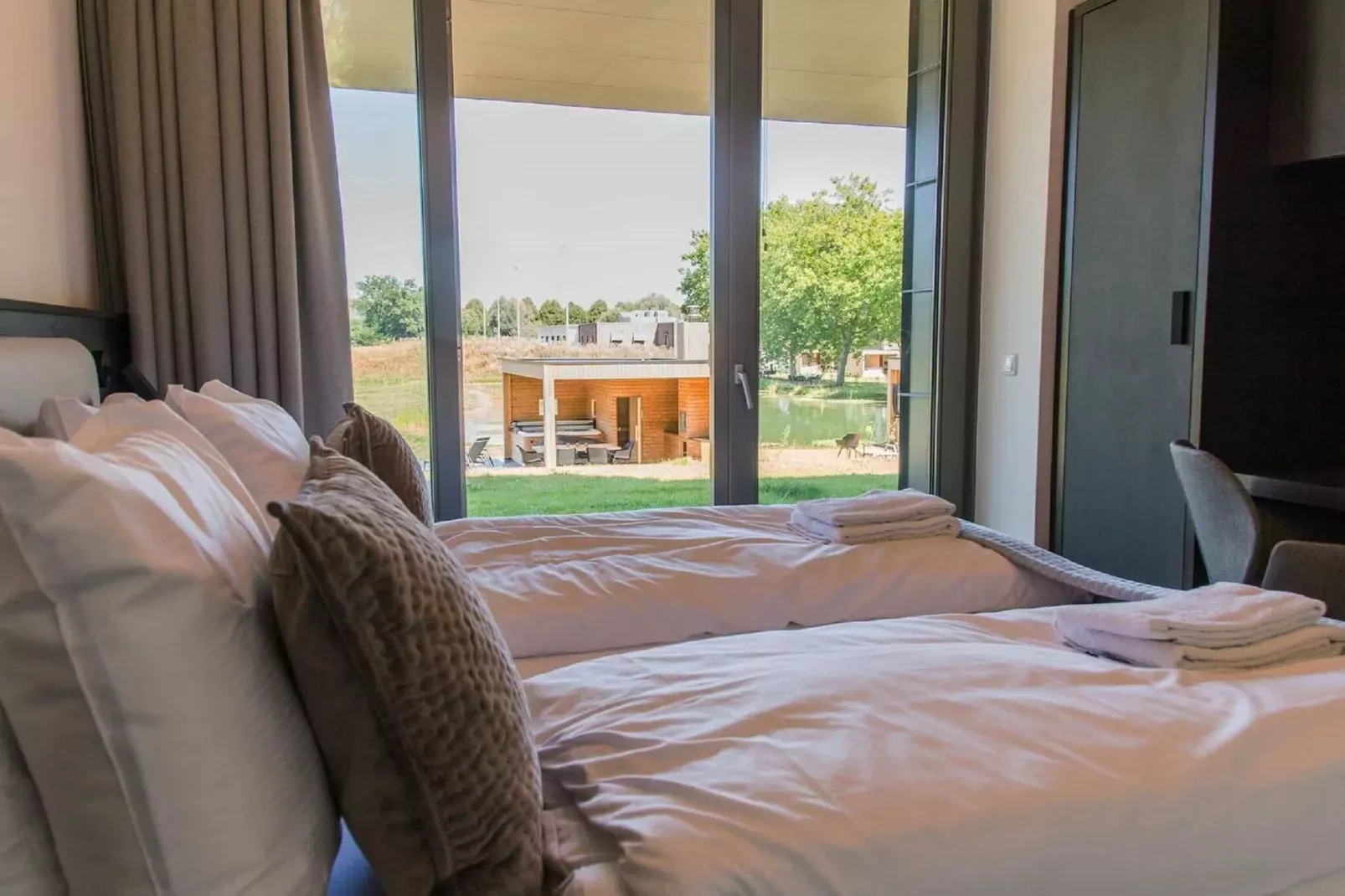 Resort Maastricht 27-Bedroom