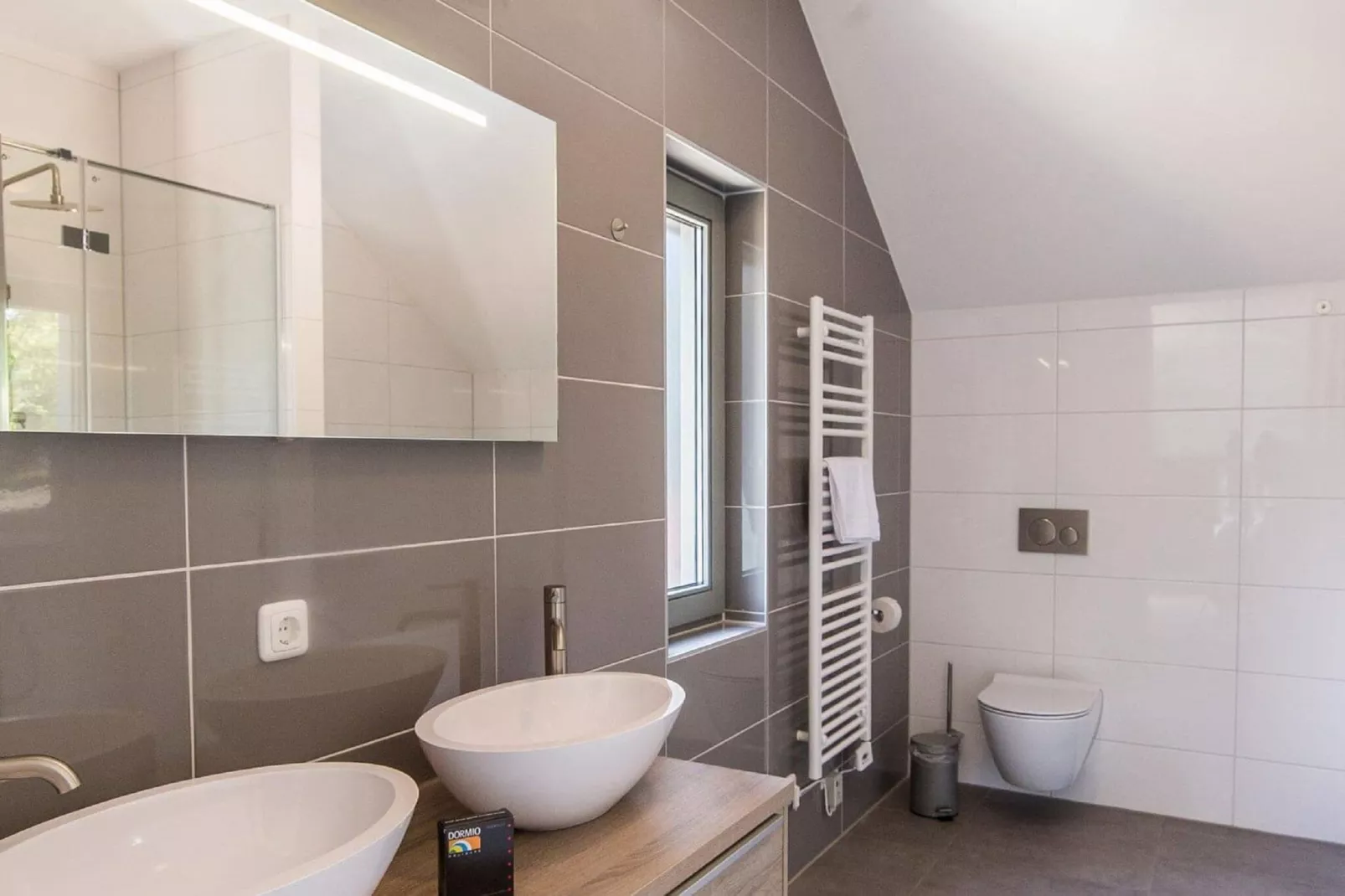 Resort Maastricht 28-Bathroom
