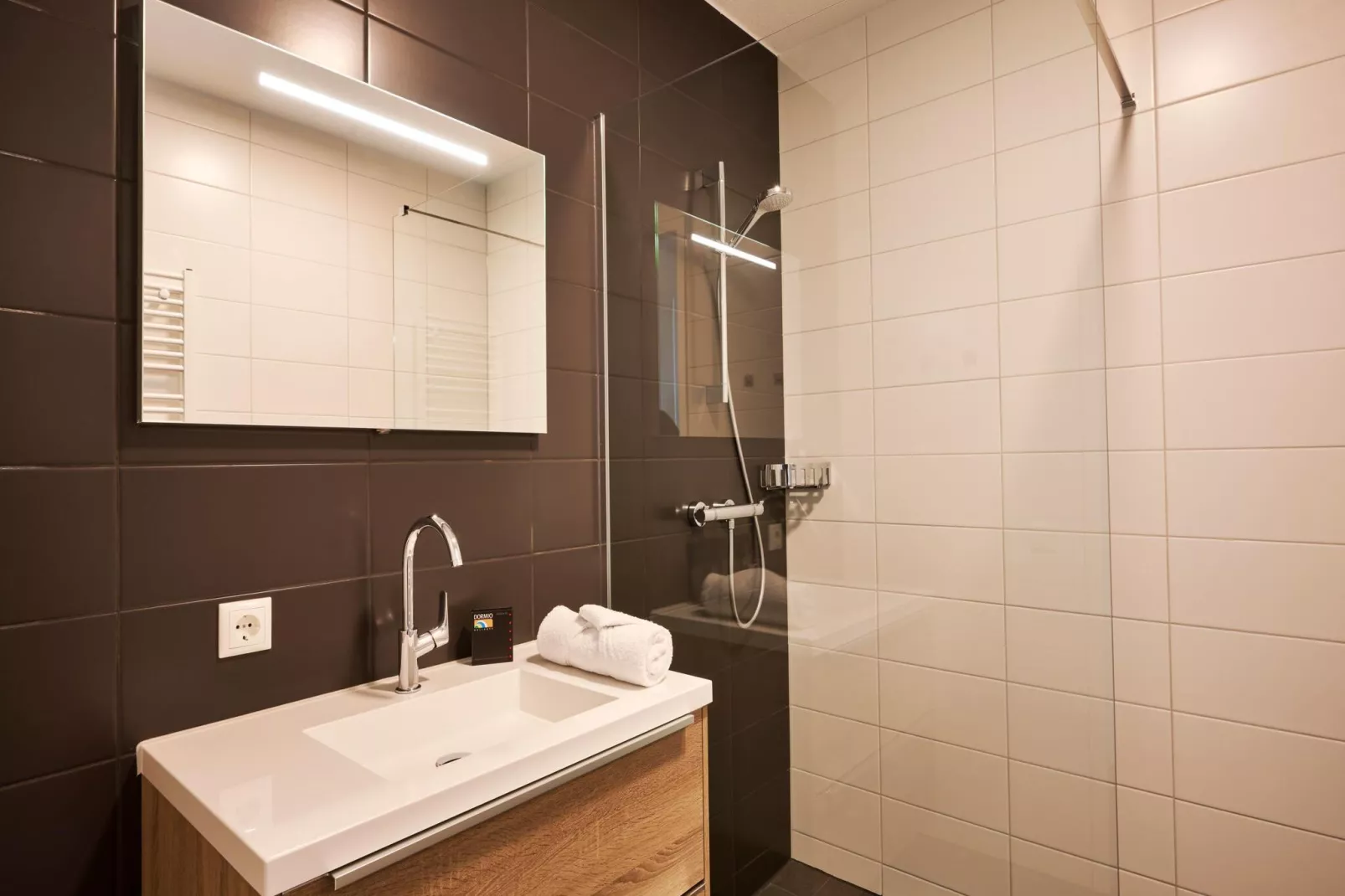 Resort Maastricht 36-Bathroom