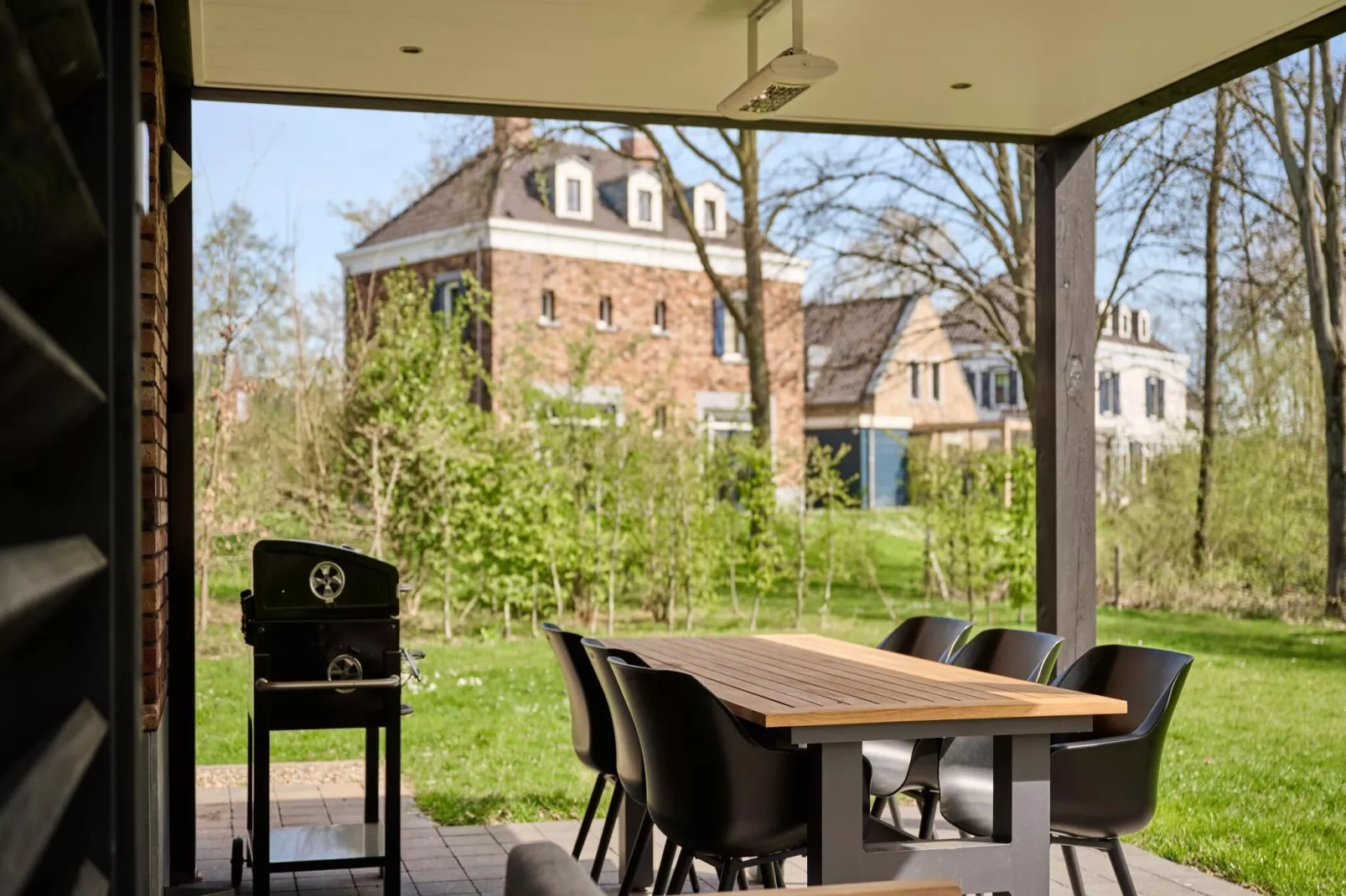 Resort Maastricht 38-Terrace balcony