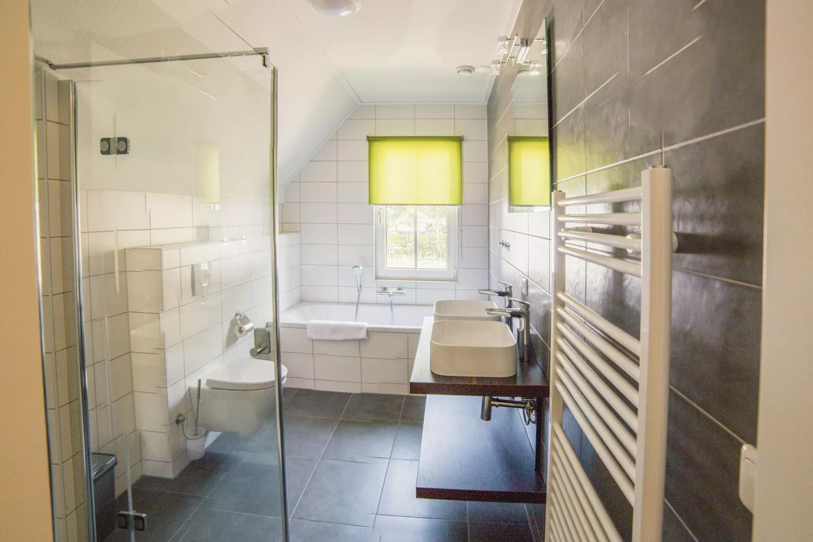 Resort Maastricht 41-Bathroom