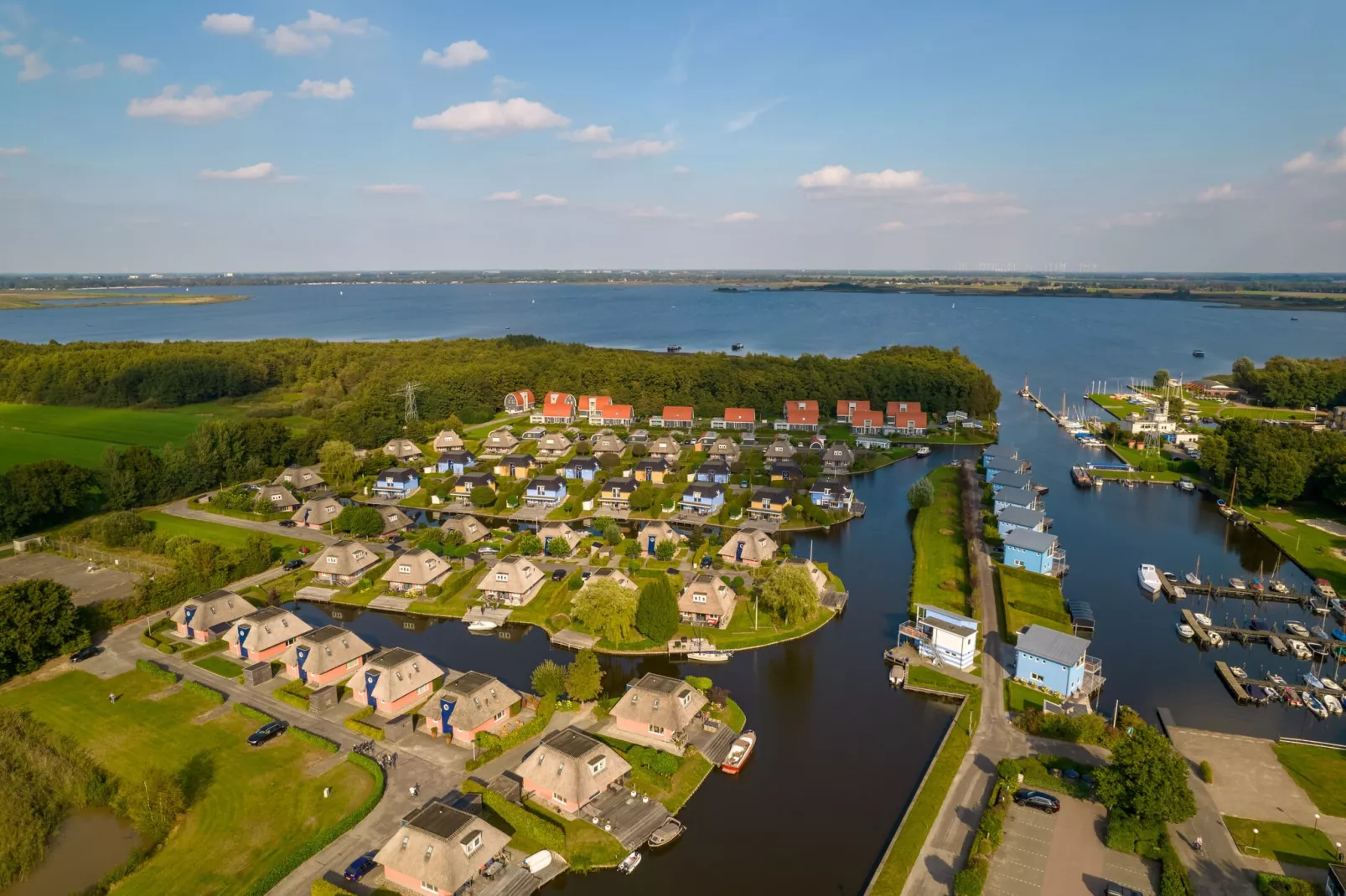 Waterpark De Bloemert 3-Areas summer 1km