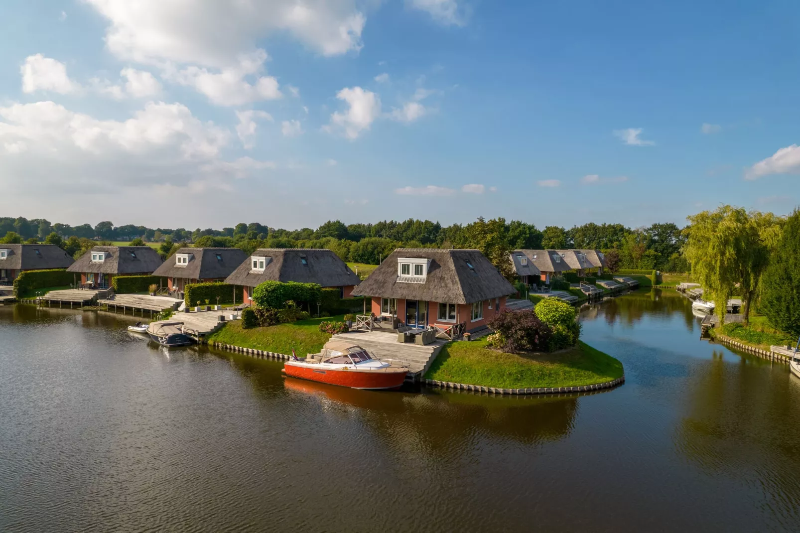 Waterpark De Bloemert 4-Areas summer 1km