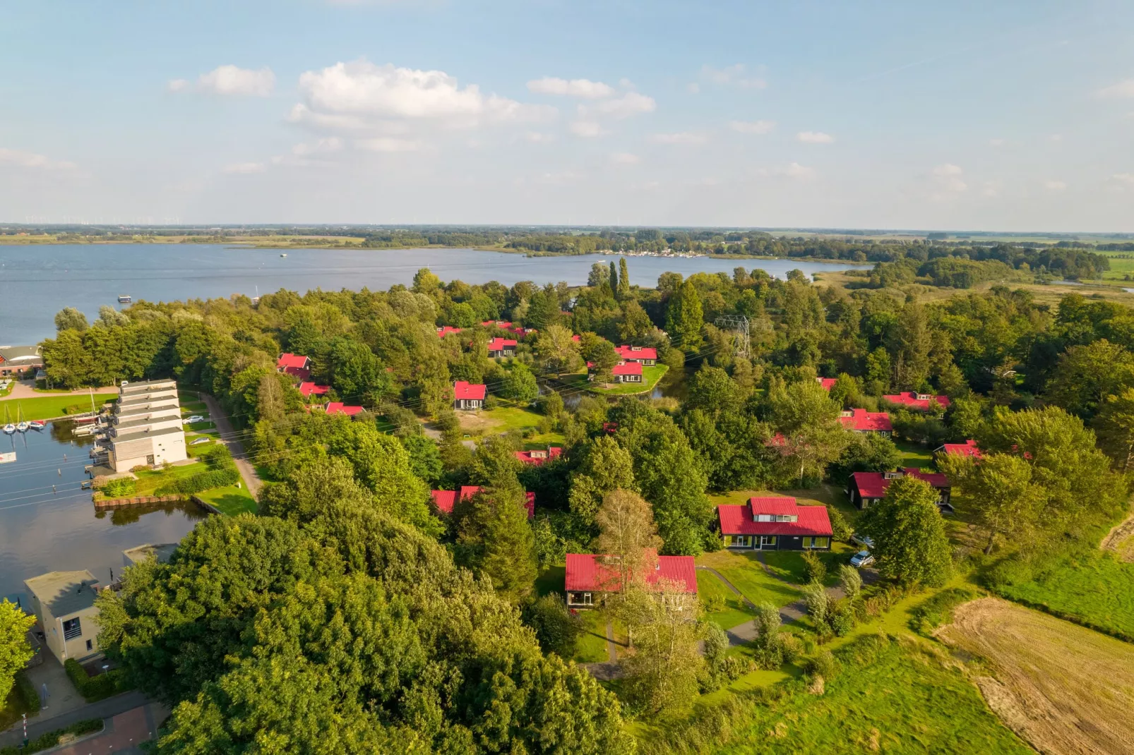 Waterpark De Bloemert 4-Areas summer 1km