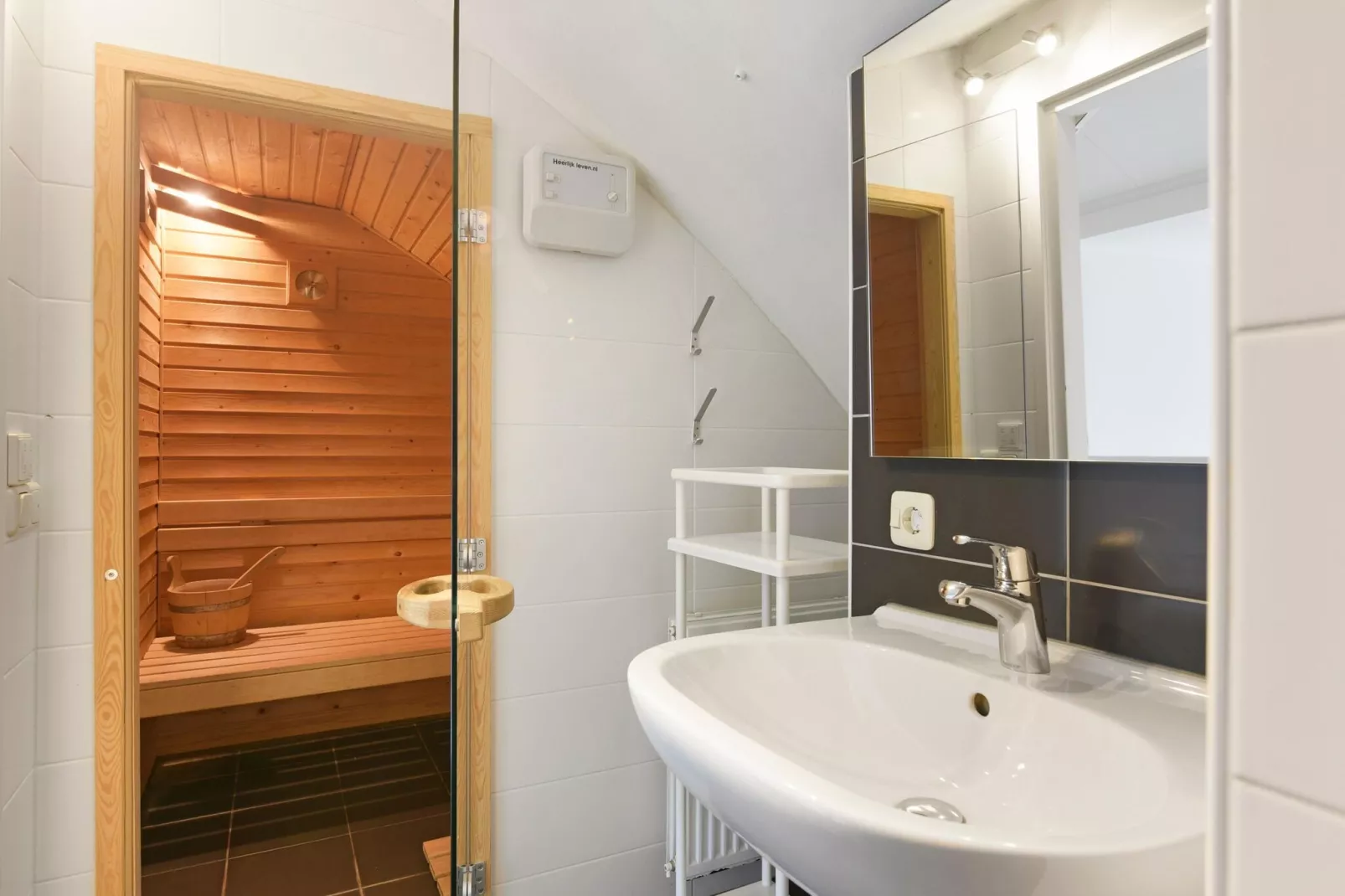 Waterpark De Bloemert 5-Bathroom