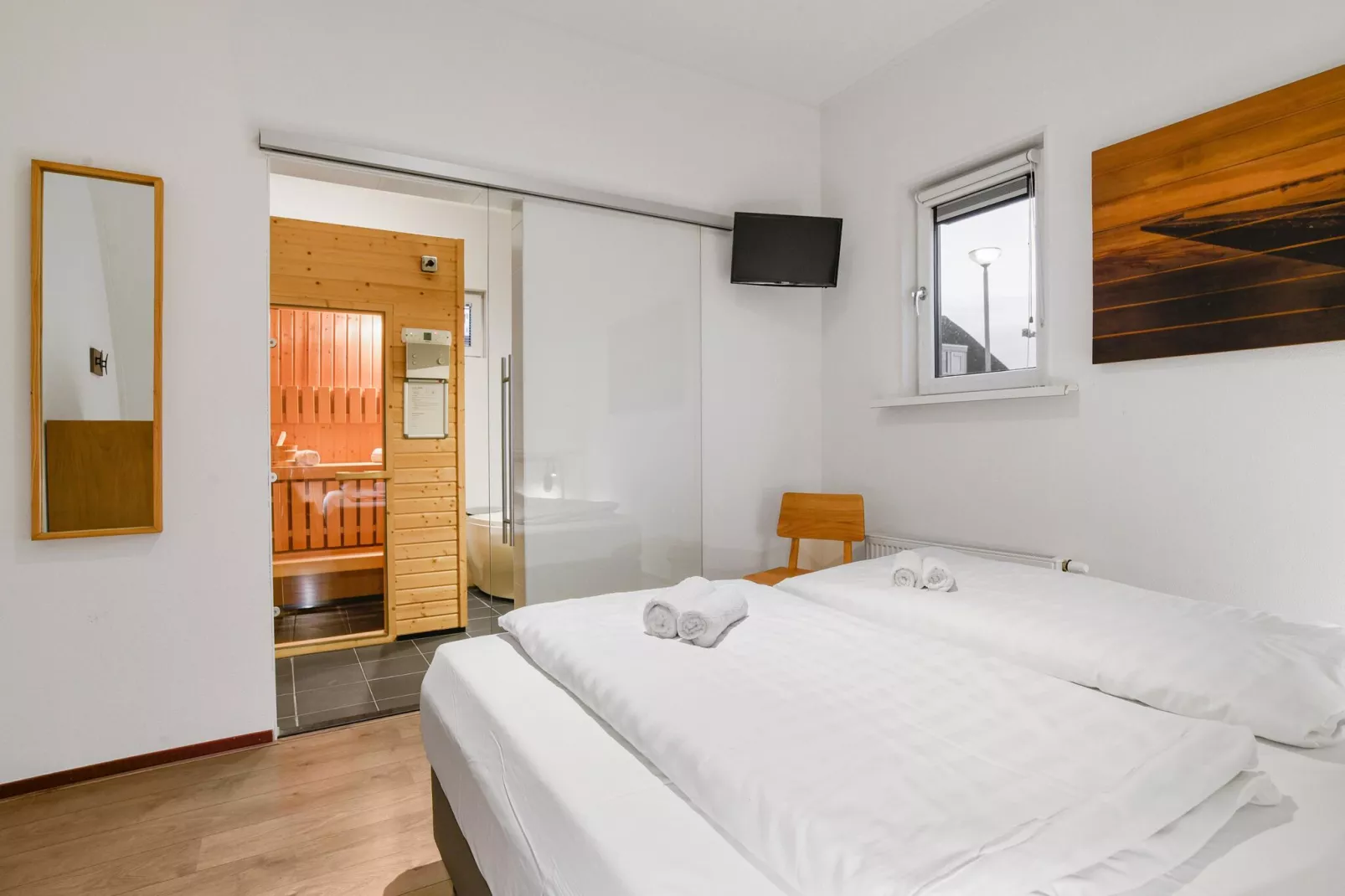 Waterpark De Bloemert 7-Bedroom