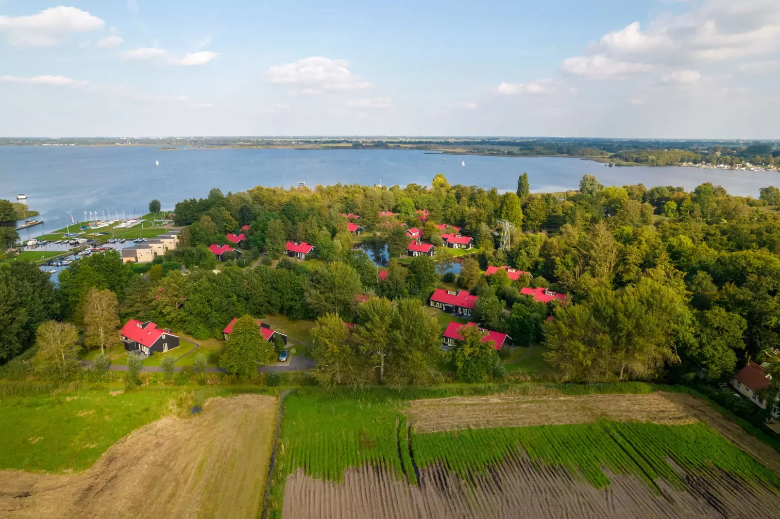 Waterpark De Bloemert 8-Areas summer 1km