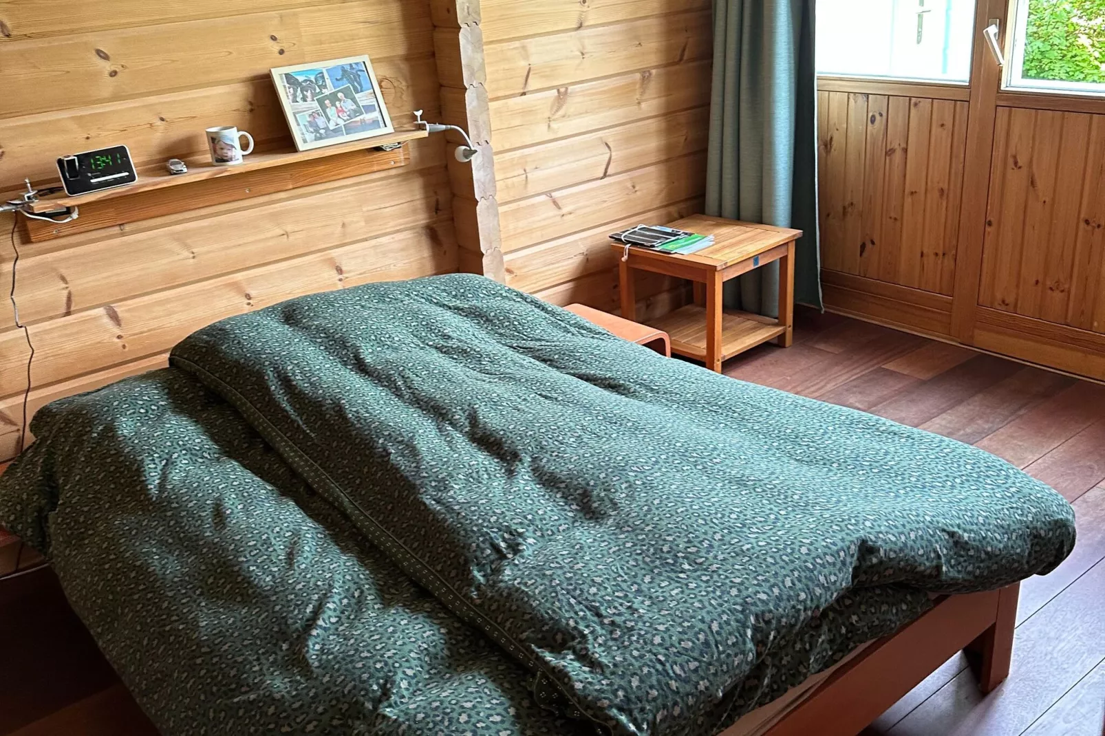 Casa Azul Finse stijl vakantiewoning 6pax aan het Zuidlaardermeer-Bedroom