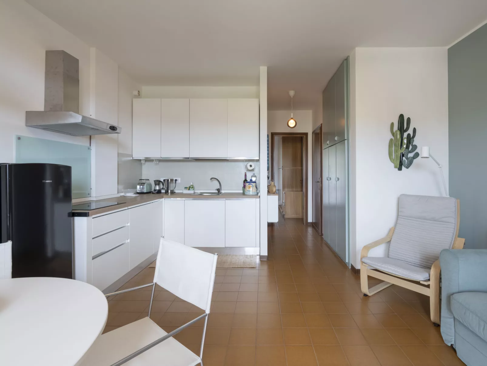 Happy Home-Inside
